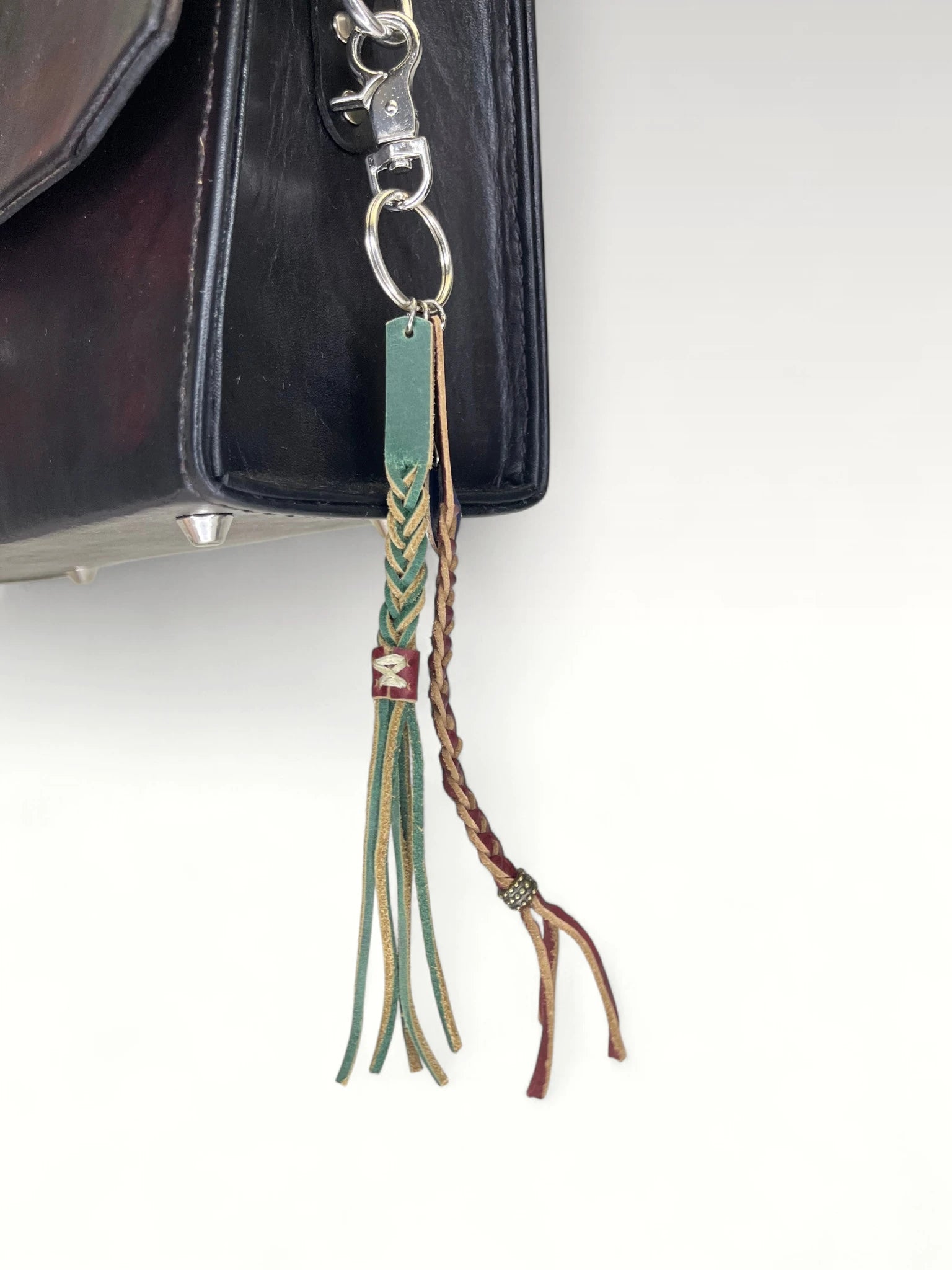 VEGA Yol Dokuyan Charm